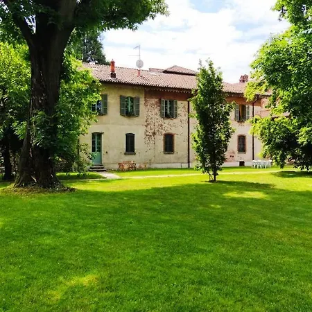 Castello Visconti - Exclusive * Vaprio dʼAgogna