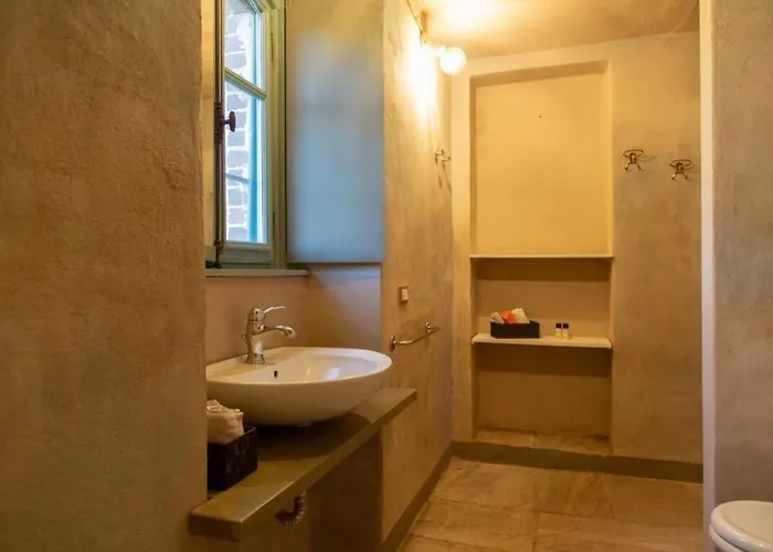 Castello Visconti - Exclusive Villa Vaprio dʼAgogna