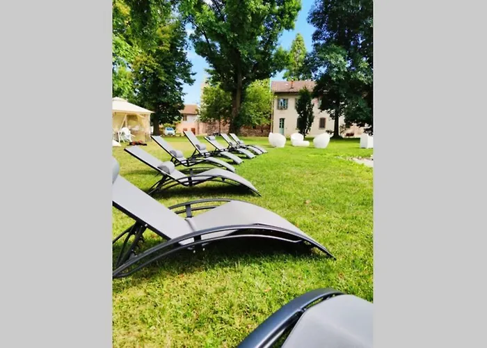 Castello Visconti - Exclusive Vila Vaprio dʼAgogna