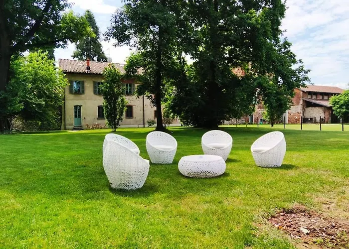 Castello Visconti - Exclusive Vila Vaprio dʼAgogna