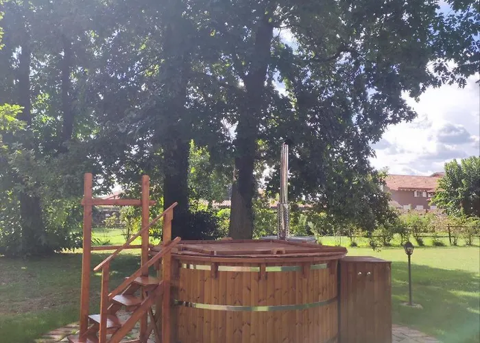 Castello Visconti - Exclusive Villa Vaprio dʼAgogna